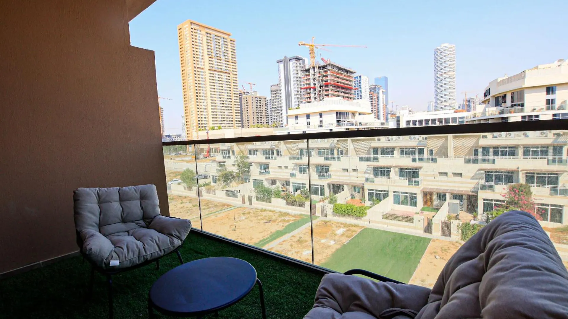 Spacious 2 Bedroom Apt Plus Maids Eleganz In Jvc Dubai United Arab Emirates
